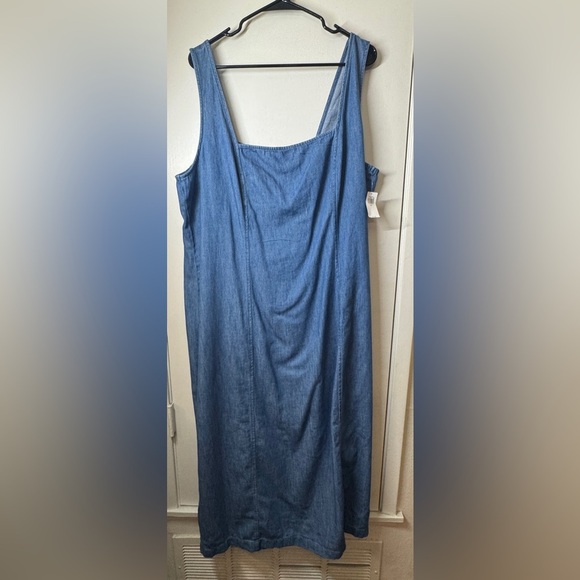 Old Navy Dresses & Skirts - NWT Old Navy Denim Blue Chambray Square Neck 100% Cotton Midi Dress Size XXL